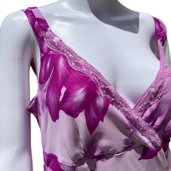 Y2K Vintage Floral Purple and Pink Shade early 00’s Dress with lace and sequence - Picture 4 of 11